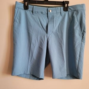Men's golf shorts size 34